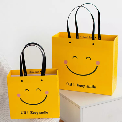 ISO Darbeye Dayanıklı Gülümseme Yüz Kraft Kağıt Torbalar Sarı Kare Alt Kağıt Torba